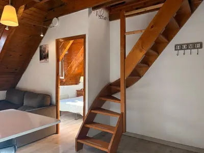 Cama o camas de una habitación en Chimenea y piscina-Dúplex perfecto para todo el año - Herbasabina 4