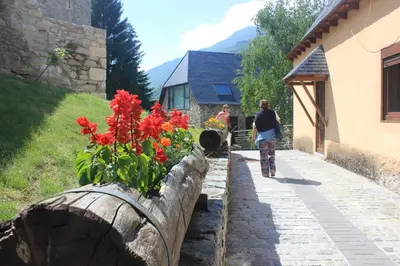 Jardín al aire libre en Casa Arties