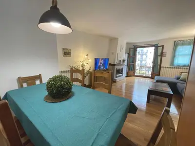 Una cocina o zona de cocina en B42 - Apartamento en Av Los Tilos - Villmor