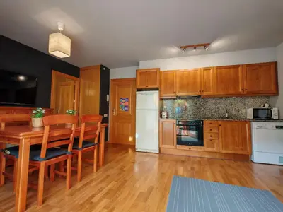 Una cocina o zona de cocina en Cómodo y equipado, ideal para tu estancia en la Vall de Boí - Erta 1