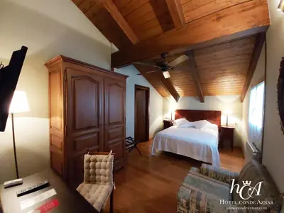 Cama o camas de una habitación en Conde Aznar