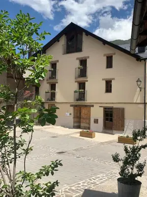 Edificio en el que se encuentra la casa o chalet