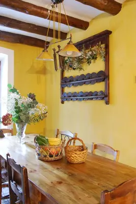 Comida en o cerca de esta villa
