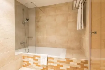 Un baño de Hotel Plazaola