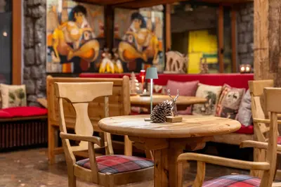 Zona de estar de Hotel Aran La Abuela