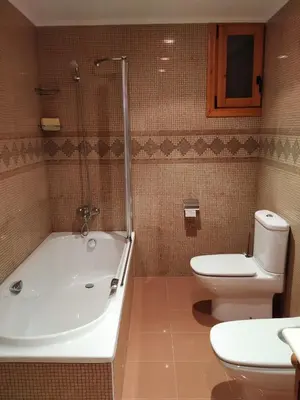 Un baño de Mas de la Vall del Frare