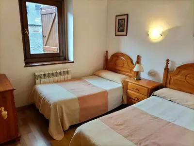 Cama o camas de una habitación en Esquía en Baqueira o Espot y visita Aigüestortes y alrededores