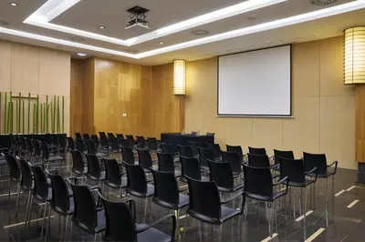Zona business o sala de conferencias en Vincci Zaragoza Zentro
