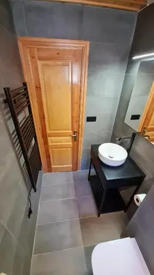 Un baño de Boí Taüll CALMA DÚPLEX
