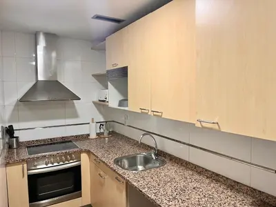 Una cocina o zona de cocina en Apartamento Vive Zaragoza IV
