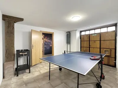 Instalaciones para jugar al ping pong en Casa Rural Sutegia o alrededores