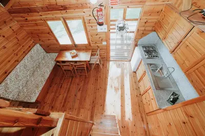 Una cocina o zona de cocina en Vall d'Àger Resort & Camping