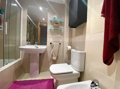 Un baño de Apartamento Llano de la Victoria