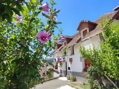 Jardín al aire libre en Casa Jabarde